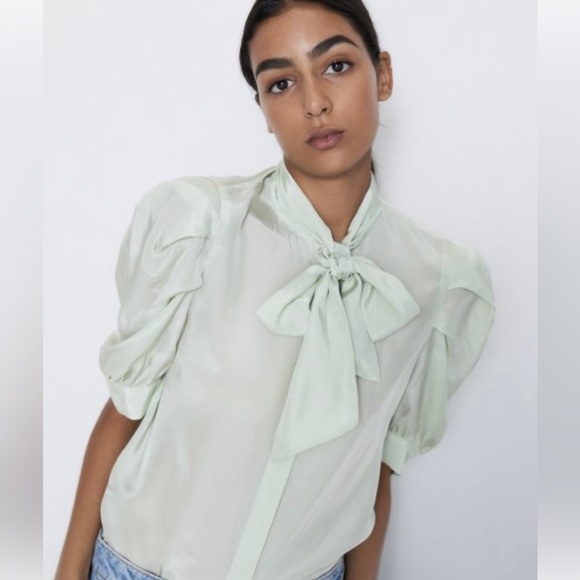 Zara Tops - 🎉HP🎉 Zara Bow Tie Blouse / Top